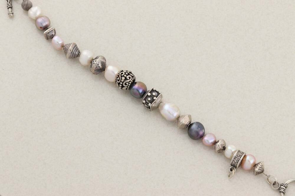 Sterling Silver Pink, White, Grey Pearl Bali Bracelet Add Charm 7 1/2" inch - Picture 3 of 7